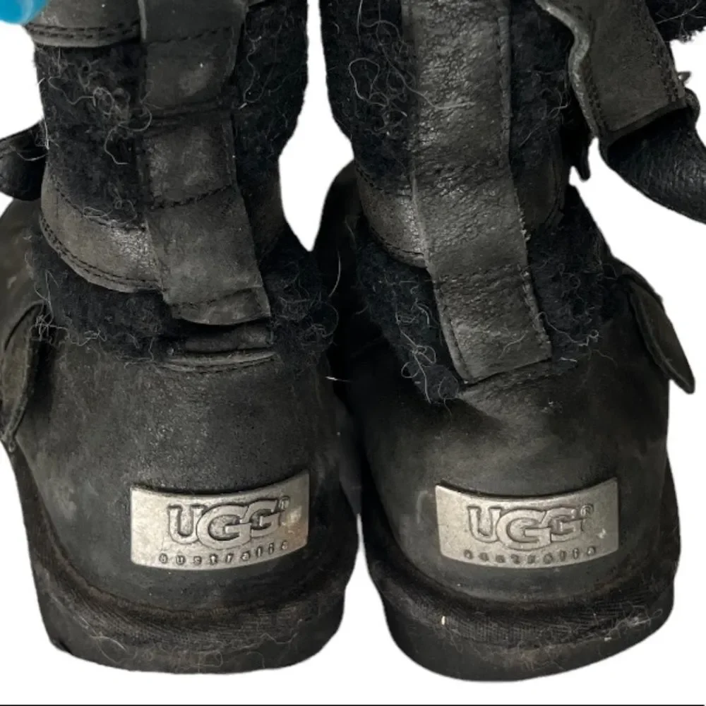 UGG‎ Women's Becket Black Leather Boots 1005380 Moto - Picture 3 of 7
